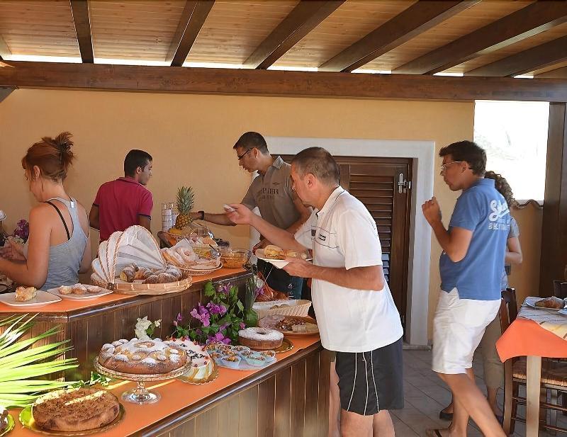 Baia Santa Margherita Bed & Breakfast Castelluzzo